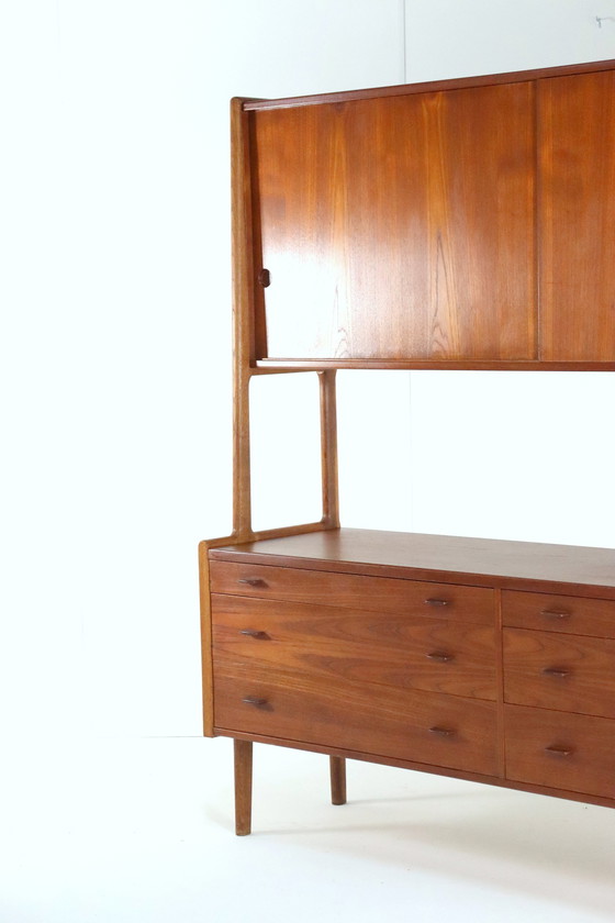 Image 1 of Hans Wegner per Ry Mobler Ry-20 Mobile Credenza Vintage
