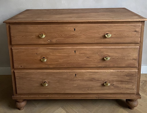 Wooden Drawer Cabinet