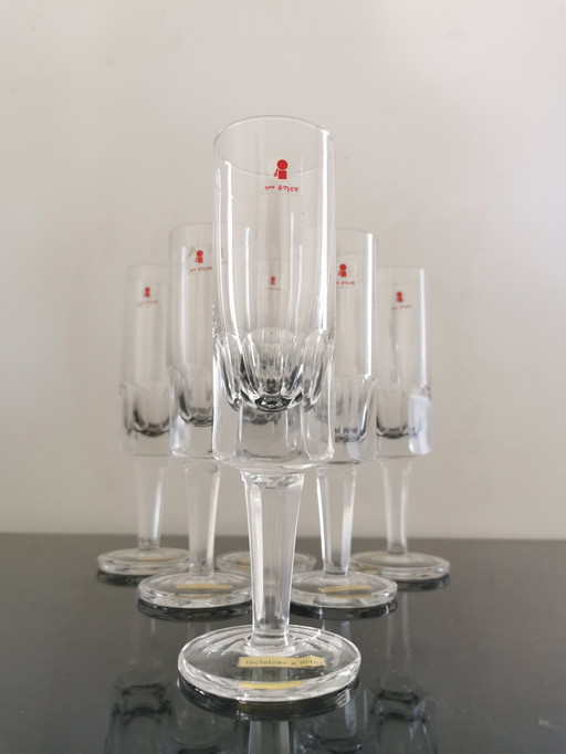 6 New Champagne Design Cups