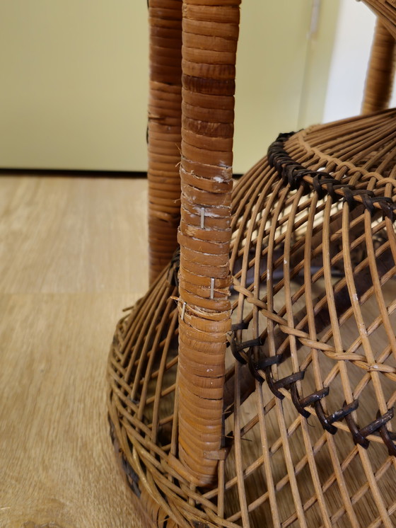 Image 1 of Chaise Vintage Peacock Emmanuelle Chaise Peacock Chaise en rotin