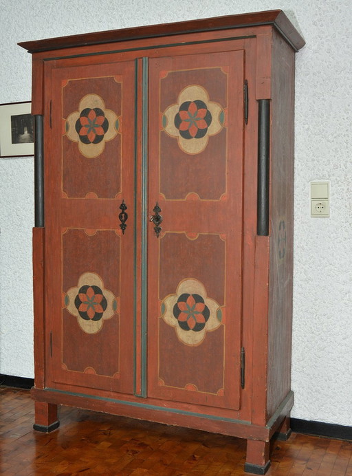 Antique farmhouse cupboard Thuringia