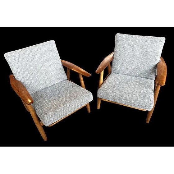 Image 1 of Pair of vintage "Ge240 Cigar" armchairs in oak wood and grey boucle fabric by Hans J Wegner for Getama
