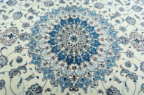 Image 1 of Hand-knotted Nain 9 La Oriental Rug With Silk - 390 X 298 Cm