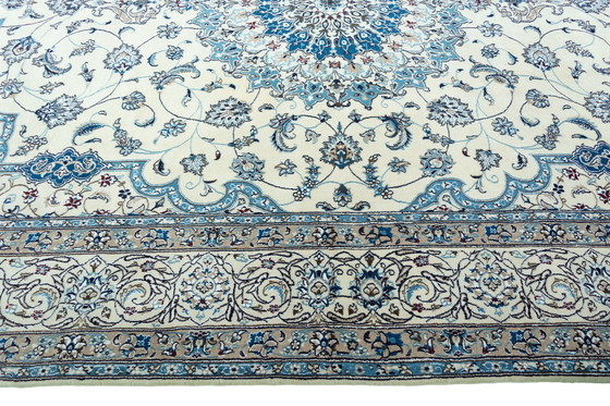 Image 1 of Hand-knotted Nain 9 La Oriental Rug With Silk - 390 X 298 Cm