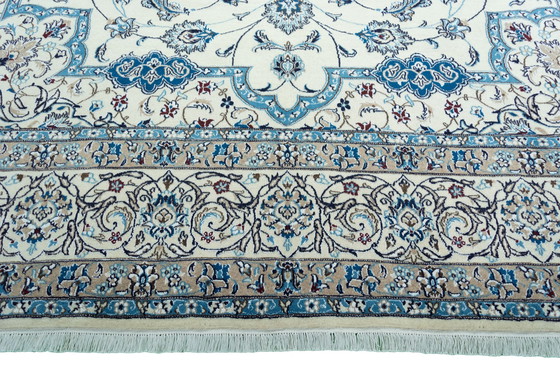 Image 1 of Hand-knotted Nain 9 La Oriental Rug With Silk - 390 X 298 Cm