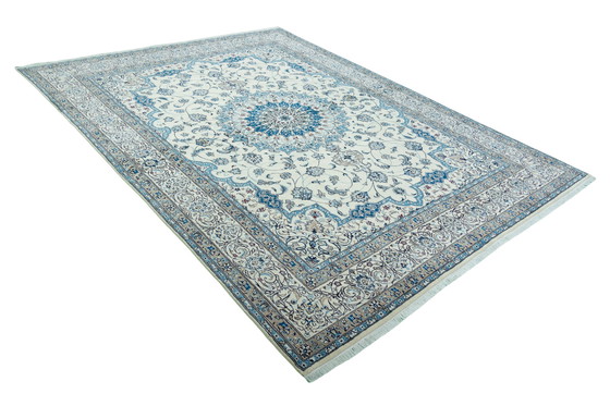 Image 1 of Hand-knotted Nain 9 La Oriental Rug With Silk - 390 X 298 Cm