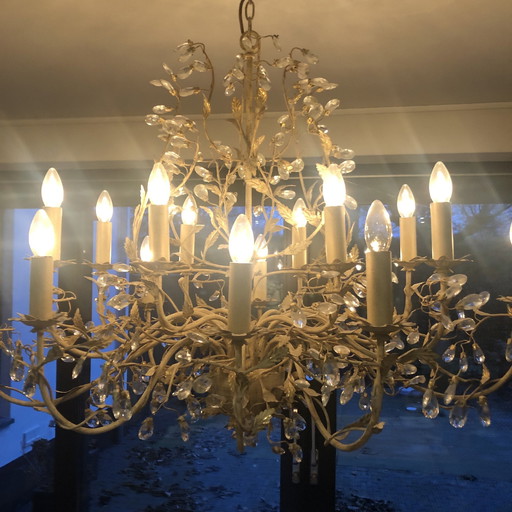 Antique Chandelier Beige/Gold