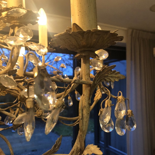 Antique Chandelier Beige/Gold