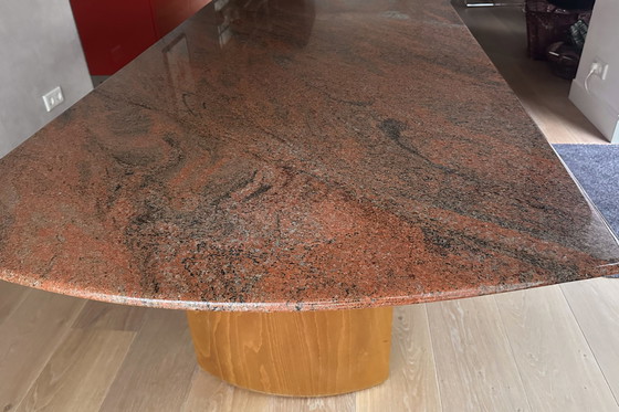 Image 1 of Marble table, model Menta multicolor red