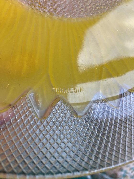 Image 1 of 7X Glass Plates With Yellow Flower From Pasari Made In Indonesia