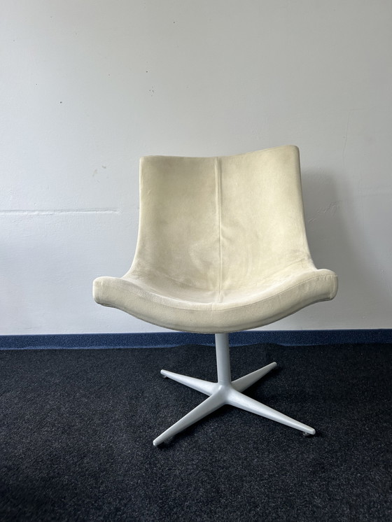 Image 1 of Cappelini Ys Swivel Chair door Christiphe Pillet