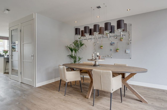 Image 1 of DDfor Dining Table Oval With Label Dining Chairs (8X) Offwhite Leather On Wenge Oak Legs