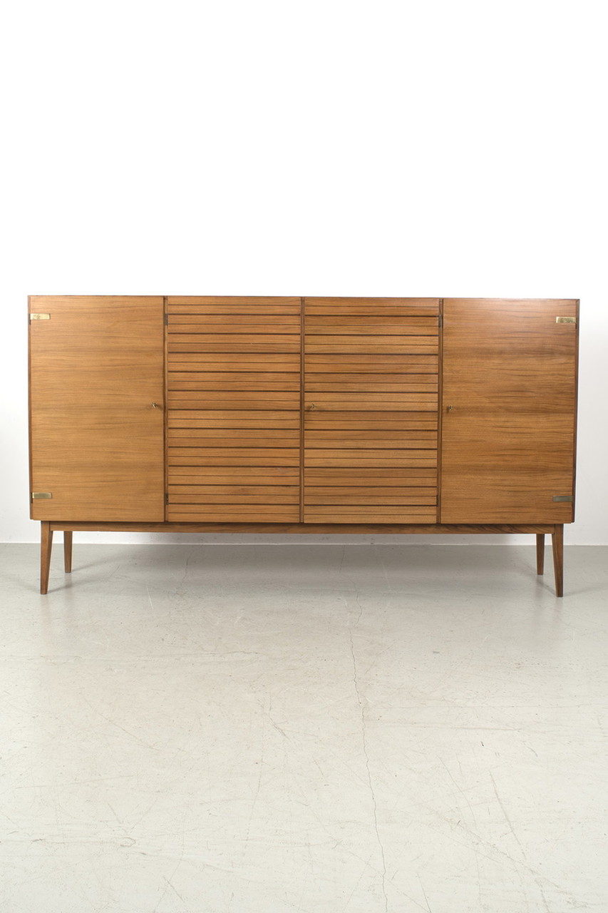 Buffet blond vintage