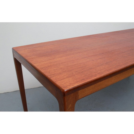 Image 1 of Vintage scandinavian coffee table in teak, 1960s