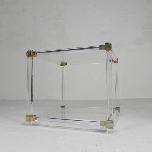 Hollywood Regency coffee table plexiglass