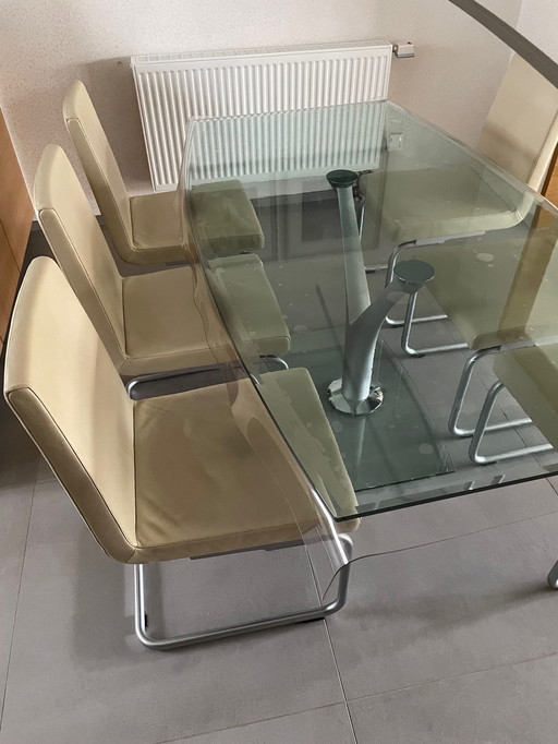 Rolf Benz dining set glass table type 1210 and 6 swivel chairs type 620