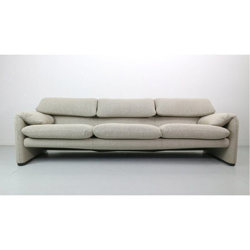 Vintage 3-seater sofa "Maralunga" by Vico Magistretti for Cassina, 1973