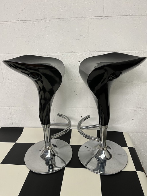 2 Black Bar Stools Everite