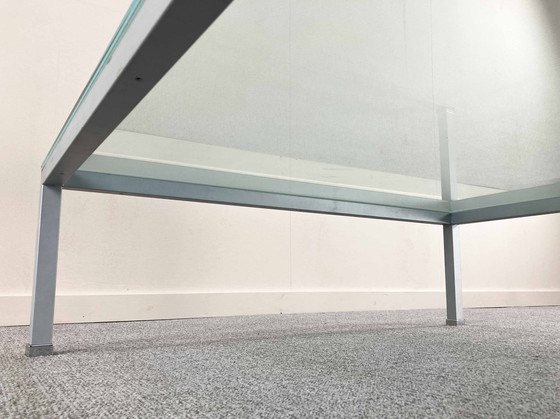 Image 1 of Mesa de centro de diseño