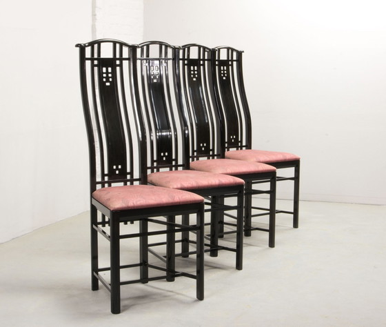 Image 1 of Giorgetti Italian design dining room chairs, set of four high backrest black lacquered with fabric. Italy, 1980s. Ref.: CH130