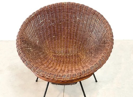 Rattan easy chair