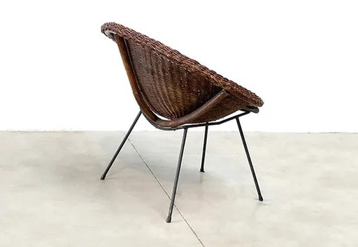 Rattan easy chair