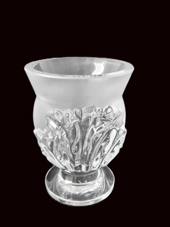 Lalique - Saint Cloud Vase | €185 | Whoppah Lalique - Saint Cloud Vase | €185 | Whoppah