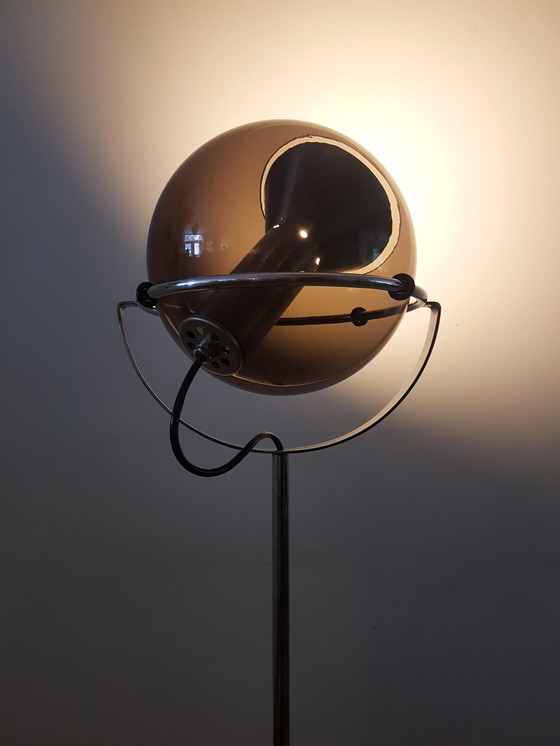 Image 1 of Raak Globe 2000 floor lamp by Frank Ligtelijn first edition