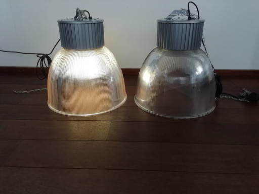 2x Industrial lamp