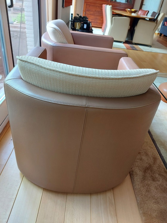 Image 1 of Leolux Fiabo armchair