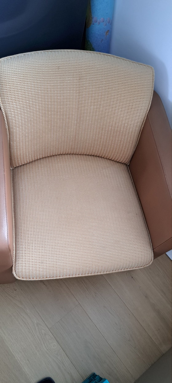 Image 1 of Leolux Fiabo armchair