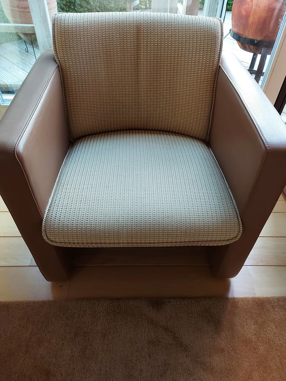 Image 1 of Leolux Fiabo armchair