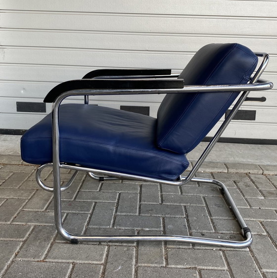 Image 1 of Cova Milano Cantilever Armchair