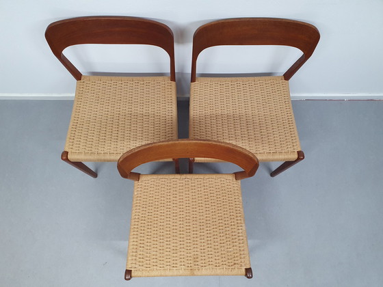 Image 1 of Design chair (6), teak with papercord.