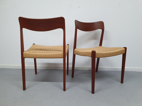 Image 1 of Design chair (6), teak with papercord.