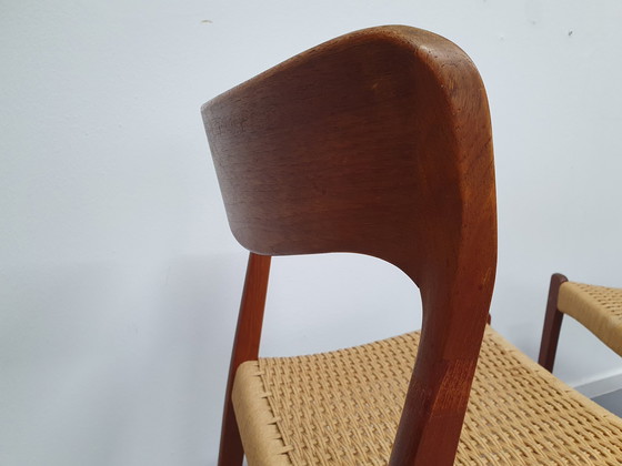 Image 1 of Design chair (6), teak with papercord.