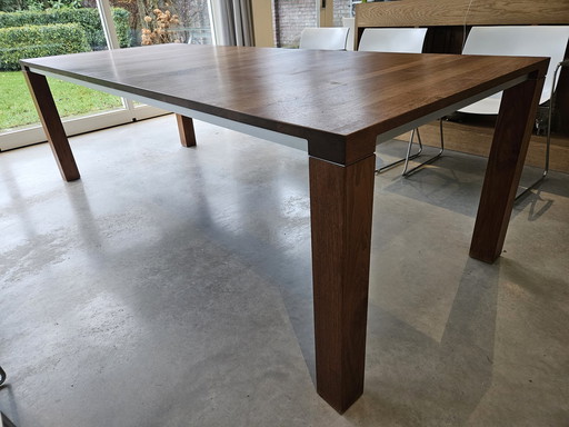 Leolux Dining Table 240X100 American Walnut