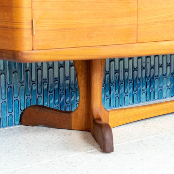 Image 1 of Beithcraft Val Rossi sideboard