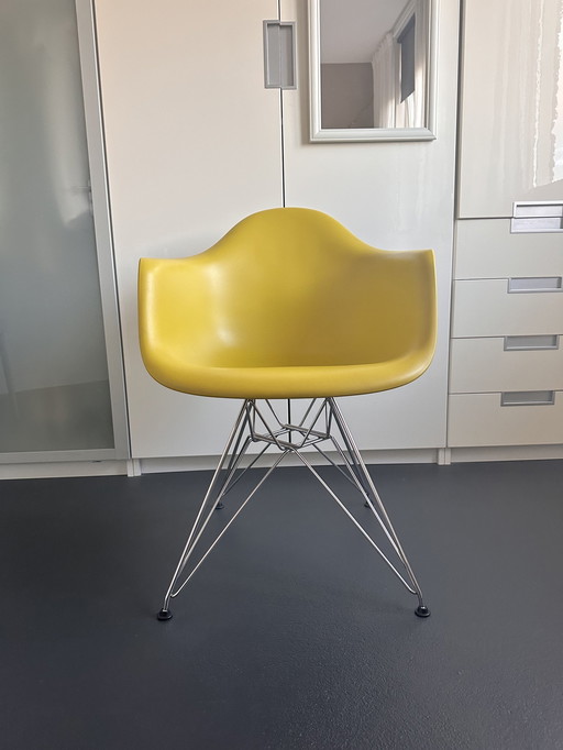 Vitra Dar 