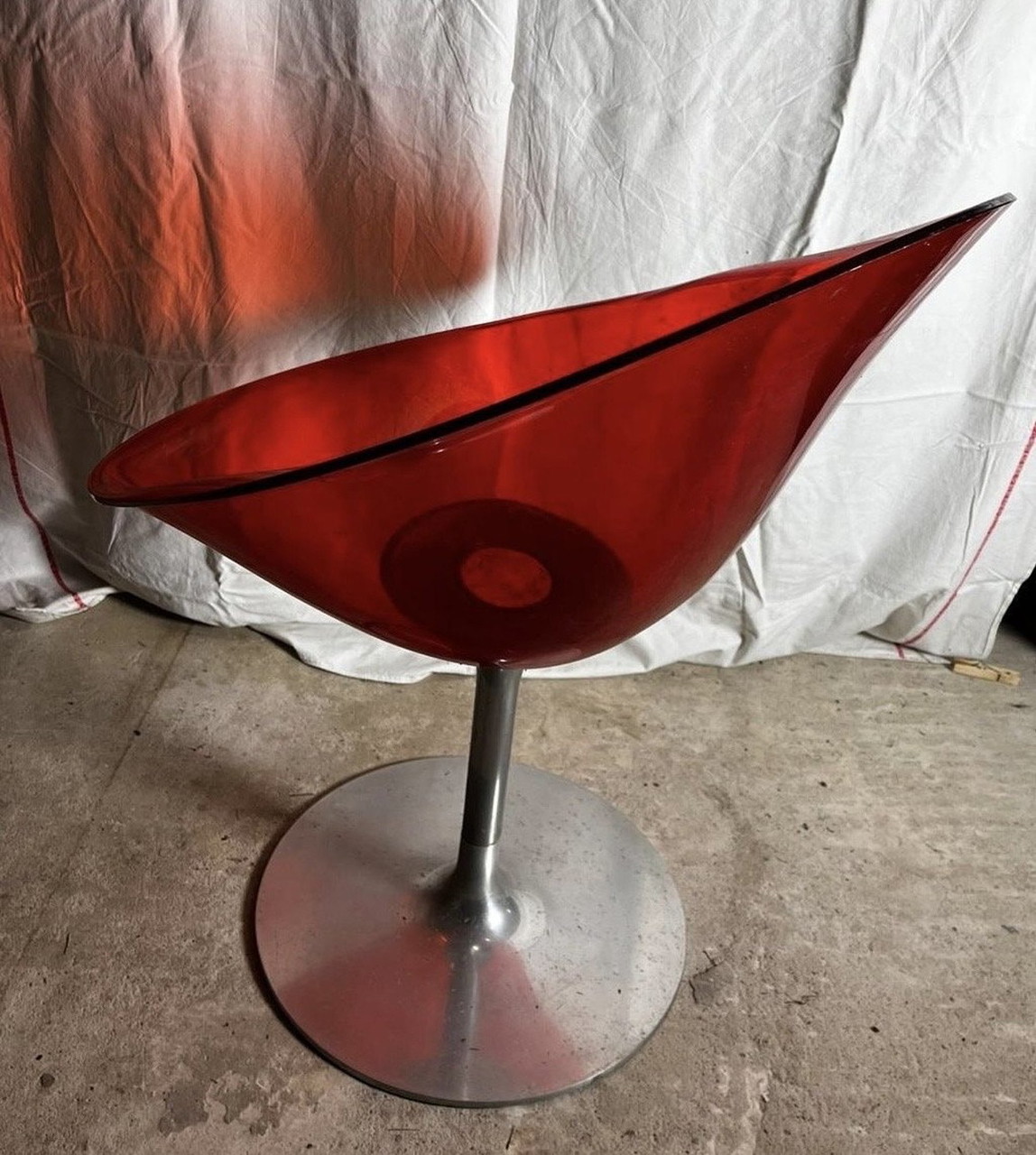 2x Philippe Starck Eros Kartell | €495 | Whoppah 2x Philippe Starck Eros Kartell | €495 | Whoppah