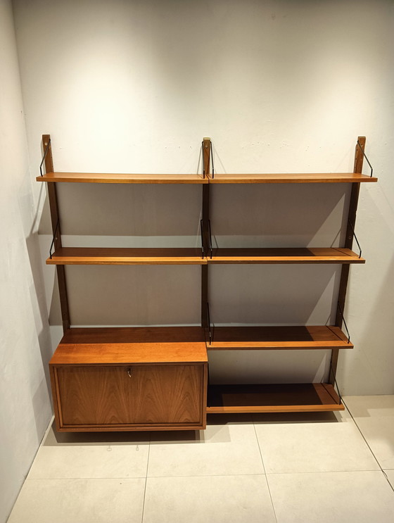 Image 1 of Wall unit, Royal System, By Poul Cadovius