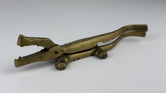 Image 1 of Schiaccianoci coccodrillo in ottone vintage (Wal)