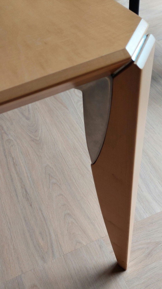 Image 1 of Leolux Dining Table