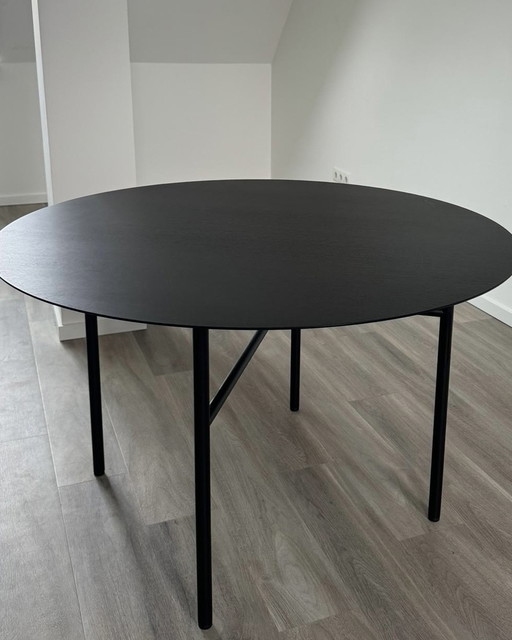 AUDO CPH Dining table