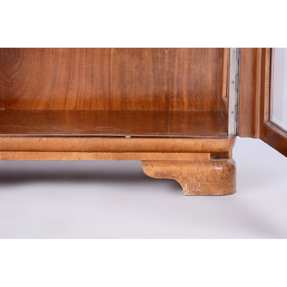 Image 1 of Vintage Art Deco display cabinet in walnut and glass by Jindrich Halabala for Up Zavody, Czechoslovakia 1930