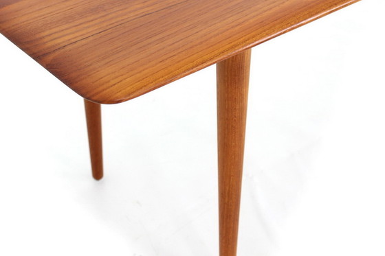 Image 1 of "Minerva" Teak Coffee Table / Table basse de Peter Hvidt & Orla Molgaard Nielsen pour France & Daverkosen