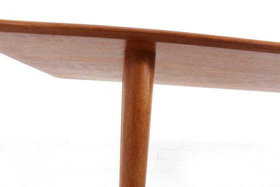 Image 1 of "Minerva" Teak Coffee Table / Table basse de Peter Hvidt & Orla Molgaard Nielsen pour France & Daverkosen