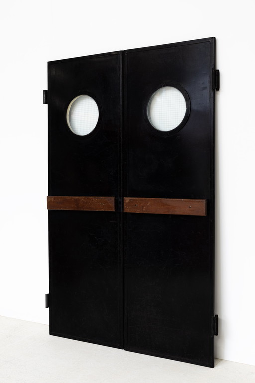 Charlotte Perriand (1903-1999) Pair De Portes Battantes 1970