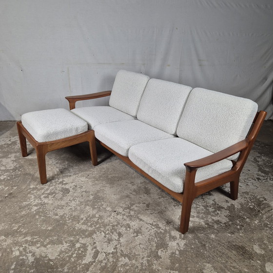 Image 1 of Juul Kristensen canapé 3 places danois vintage 1960 teck
