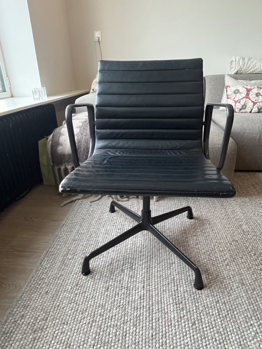 2 X Vitra Ea 108 Office Chairs